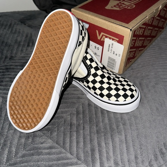 Vans checkered toddler shoes - Picture 2 of 4